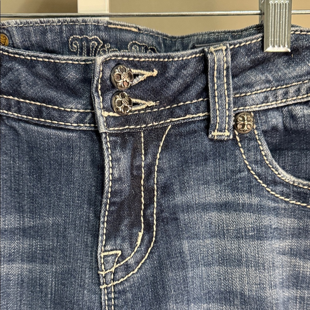 Women's Blue Washed Straight-Leg Jeans - Picture 3 of 16